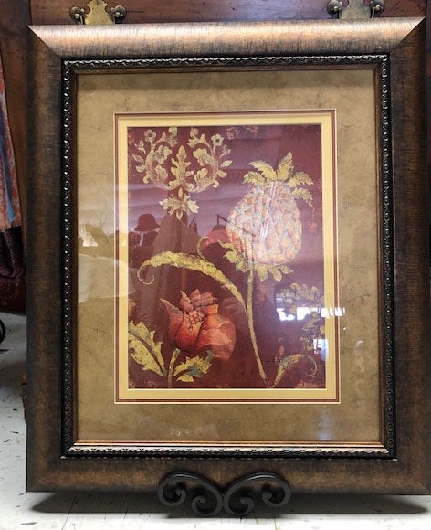 Triple Matted Gilded Frame Bulb Picture 2