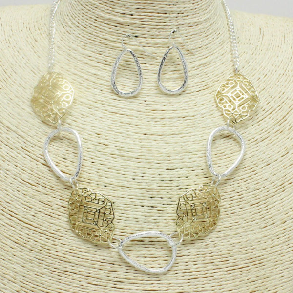 Hammered Two-Tone Necklace Set wit Patterned Links