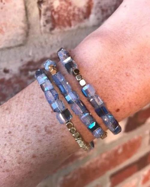 Murna Crystal and Gold Swuare Bead Bracelet Blue